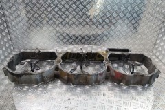 Cylinder head cover  3196