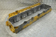 Cylinder head cover  3116