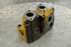 Oil radiator connector  C9