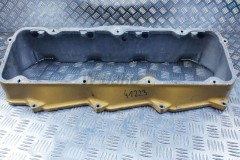 Cylinder head cover  3408